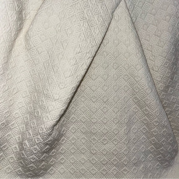 Forever 21 Ivory Textured Mini Skirt Sz XS - Picture 8 of 17